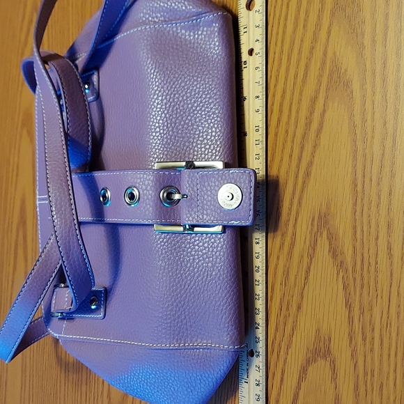Relic Lavender Purse with Plenty of Pockets & Inserts/GC/Light Wear. - Picture 10 of 10